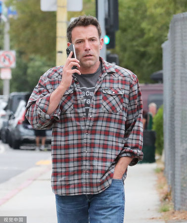 ▲▼班艾佛列克（Ben Affleck）雙頰凹陷。（圖／CFP）