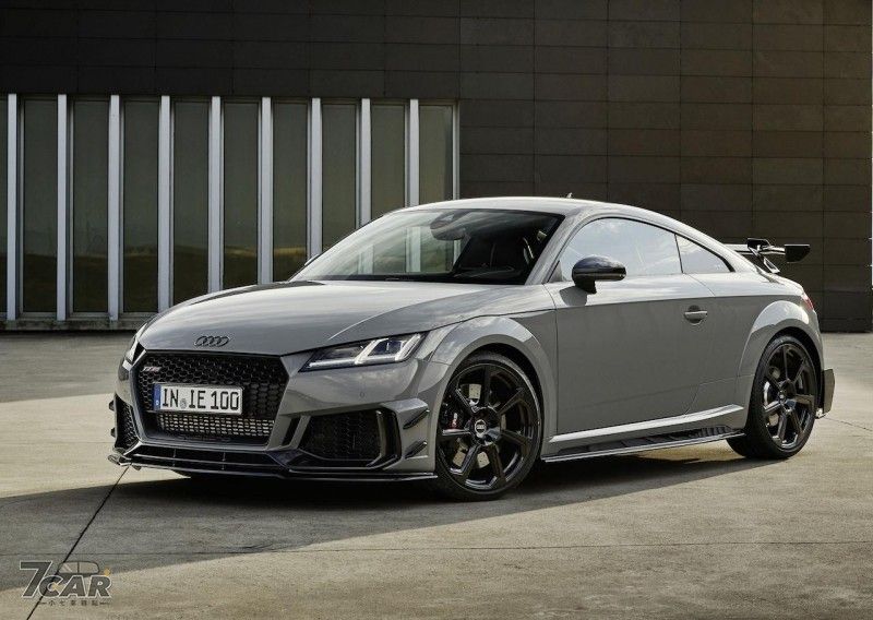 歡慶車系問世 25 週年　Audi TT RS Coupé iconic edition 限量 100 輛於歐洲推出