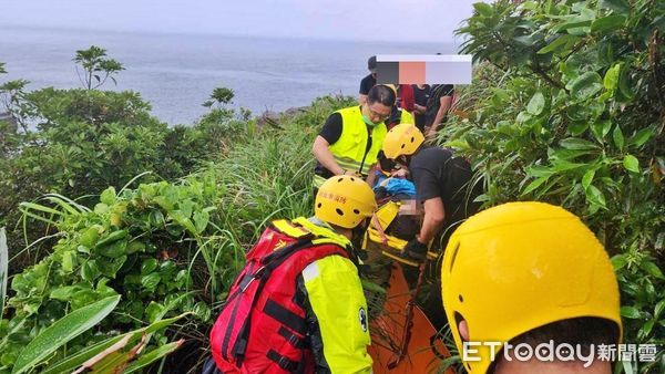 ▲龍洞攀岩場「40歲男」3米高墜落。（圖／記者郭世賢翻攝）