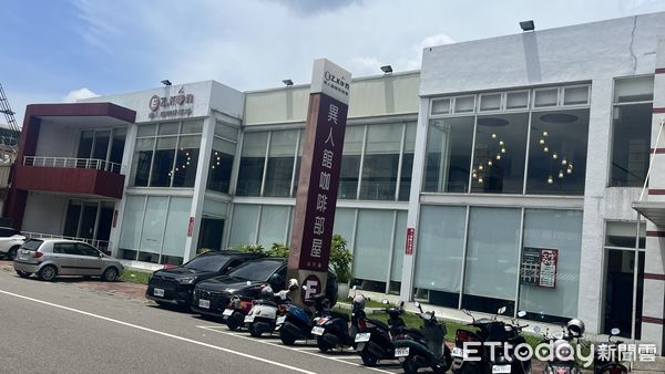 ▲異人館咖啡部屋雲林斗六店將於明日正式歇業，經營已有20年歷史的複合式餐飲是不少在地人「青春的回憶」。（圖／記者蔡佩旻攝）