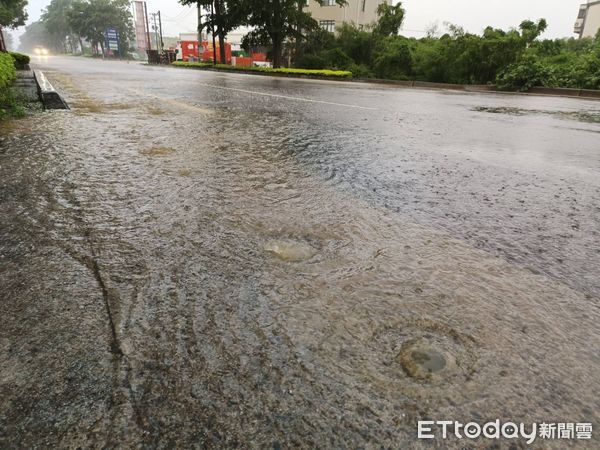 ▲▼海葵颱風，金門災情。（圖／記者林名揚翻攝）