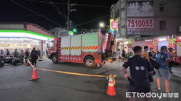 ▲鹽埔鄉光復路與豐年路口聯結車與腳踏車發生車禍             。（圖／記者陳崑福翻攝）