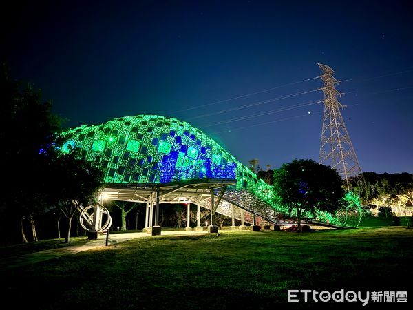 ▲桃園虎頭山環保公園,桃機一號,桃園夜景。（圖／記者彭懷玉攝）