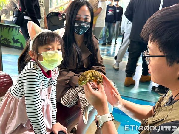 ▲台南學甲「頑皮世界野生動物園」的動物兒童們也即將迎來牠們生命中的第一個兒童節，「花車大遊行」動物狂歡嘉年華，即將驚豔登場。（圖／記者林東良翻攝，下同）