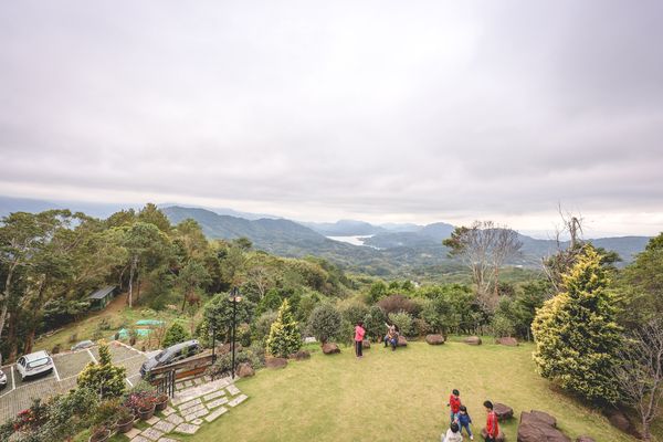 ▲▼一山景觀咖啡隱藏在山林小徑中。（圖／部落客黑皮的旅遊筆記授權提供，勿擅自翻攝）