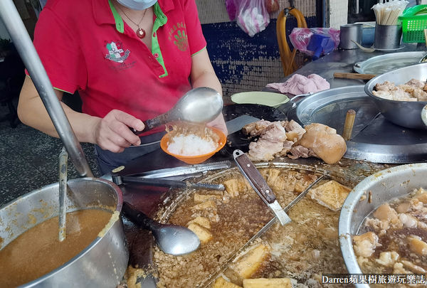 ▲▼三重美食在地人才知道隱藏巷弄台北橋站銅板美食。（圖／部落客蘋果樹提供）