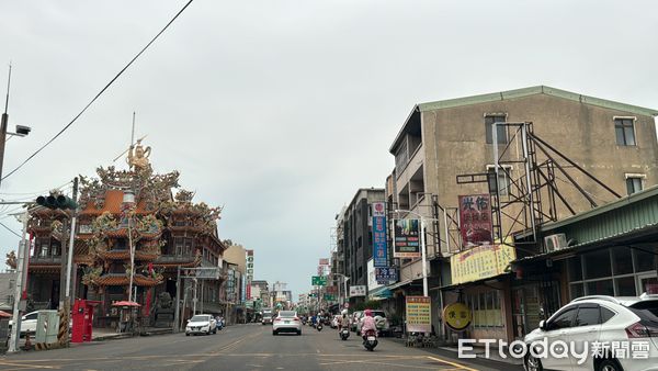 ▲▼台南,仁德,爛尾樓,太子路             。（圖／記者張雅雲攝）