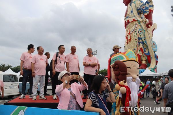 ▲台南正統鹿耳門聖母廟8月10日至11日，舉辦【月老殿七夕祝福活動】、【月老路跑活動】等多項七夕系列活動，吸引眾多民眾熱情參與。（圖／記者林東良翻攝，下同）