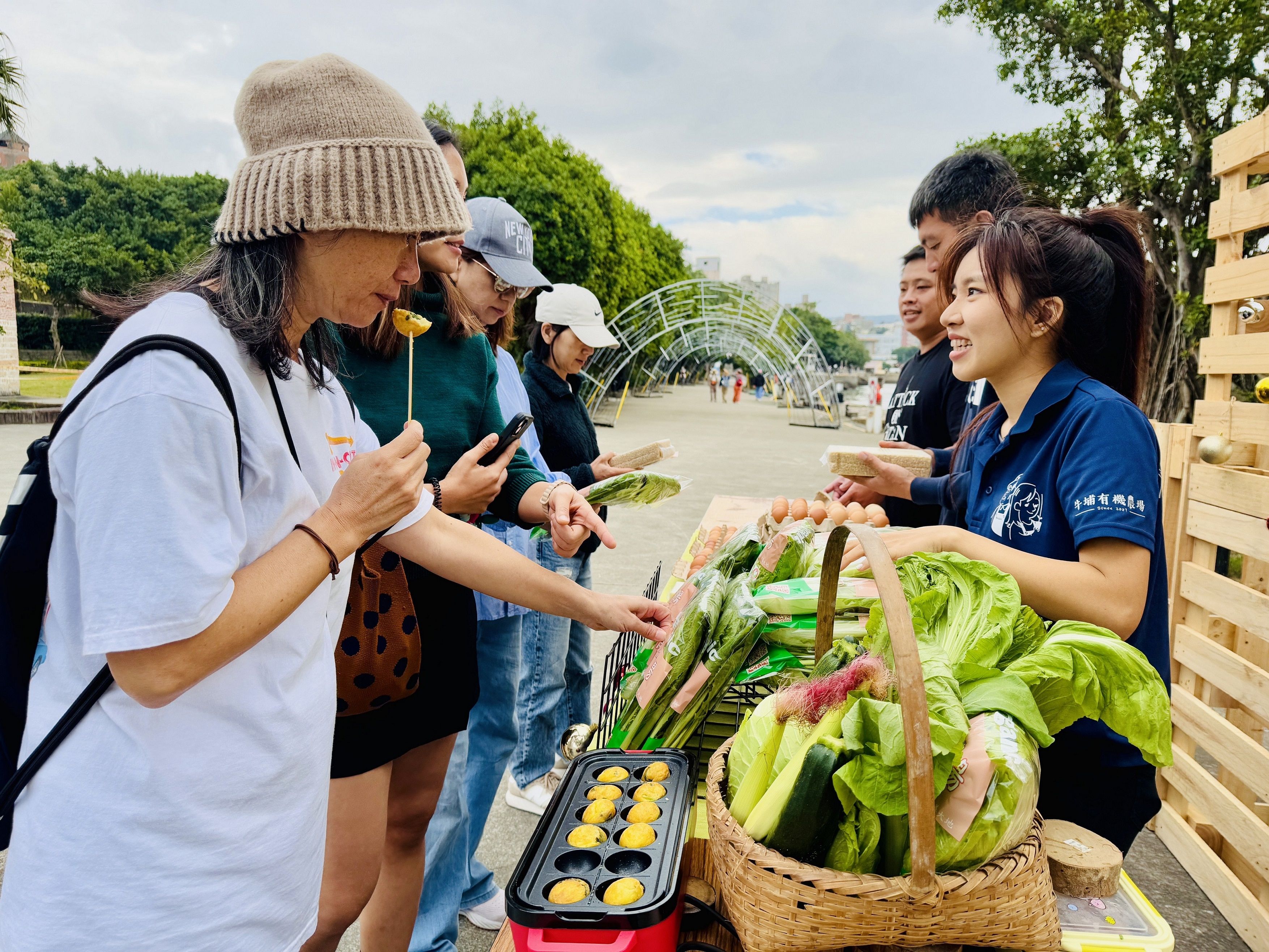 ▲淡水古蹟博物館攜手小農 海關碼頭變身市集。（圖／新北市立淡水古蹟博物館提供）