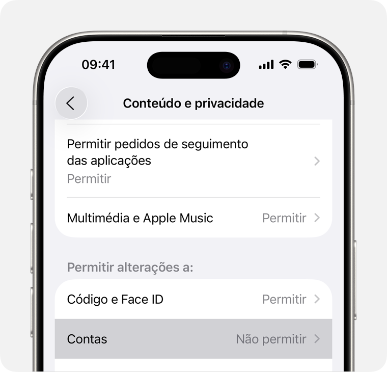 Ecrã do iPhone a mostrar a opção Restrições de conteúdo e privacidade que pode ativar no Tempo de ecrã.