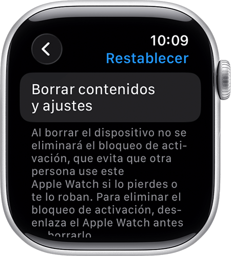 Apple Watch en el que puede verse la opción Borrar contenidos y ajustes