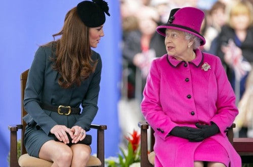 10 Awkward Ways The Queen Is Mad With Kate Middleton