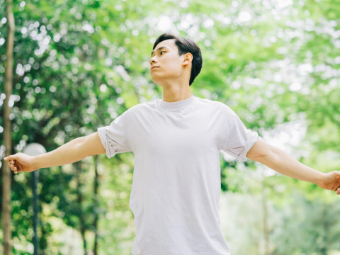 沒有房產都是長輩不努力？30歲的他反駁：從小吃飽喝足已經很感恩，每個時代都有它的難處