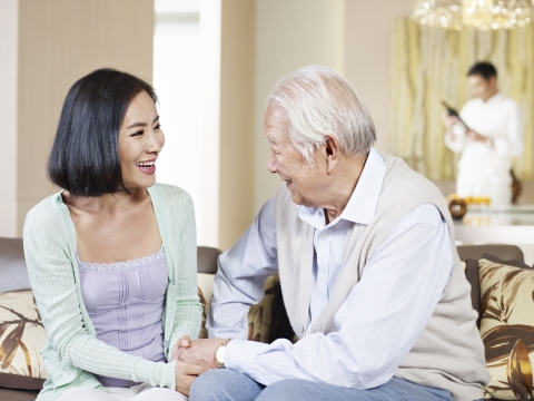 好死不如賴活？生命終點有尊嚴，別忌諱討論生死