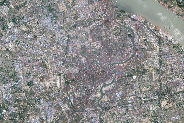 World of Change: Sprawling Shanghai