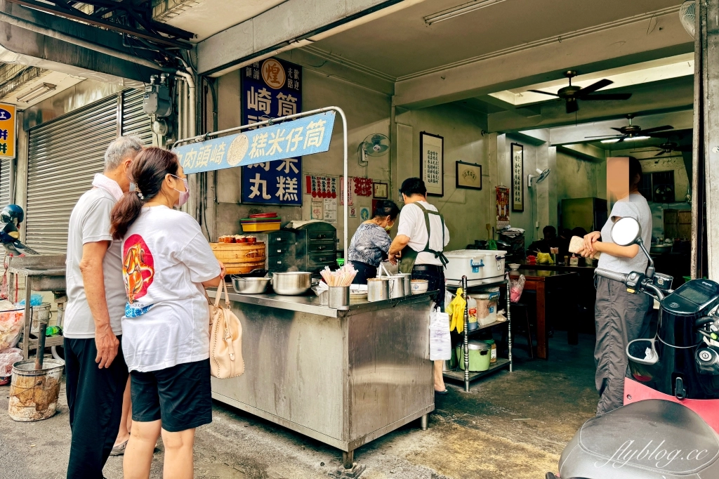 台中東勢｜崎頭肉丸筒仔米糕．東勢傳統小吃，品嚐古早味的陶瓷米糕 @飛天璇的口袋