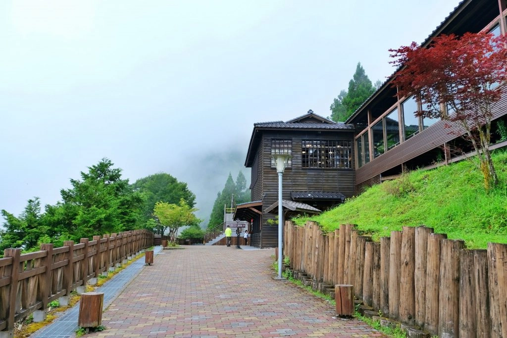 宜蘭太同｜太平山2天1夜行程，太平山莊住宿一晚，翠峰湖、見晴步道深呼吸，鳩之澤泡湯煮溫泉蛋 @飛天璇的口袋