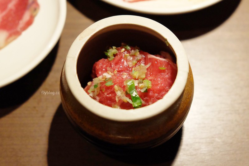 日本沖繩｜燒肉五苑 名護店．沖繩燒肉吃到飽不限食，飲料、冰淇淋無限暢飲 @飛天璇的口袋