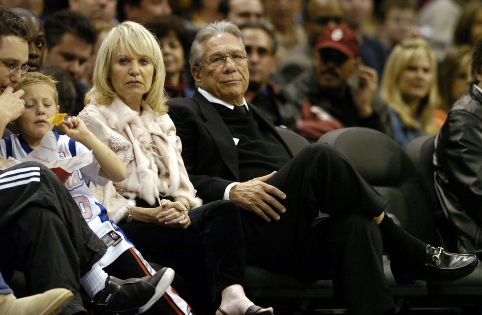 celebrity sightings at los angeles clippers game march 2, 2005