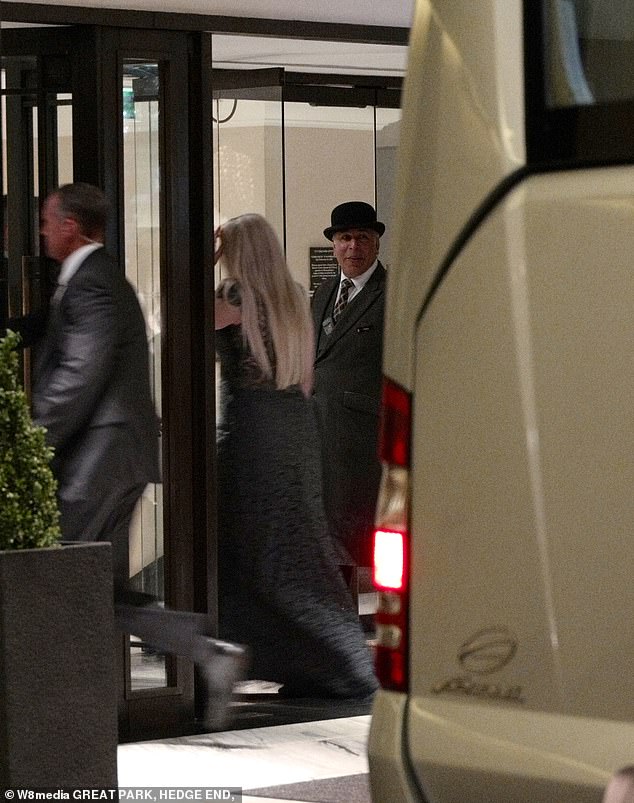 After a short ride, the group arrived back at their hotel, and Tiffany was seen walking in quickly