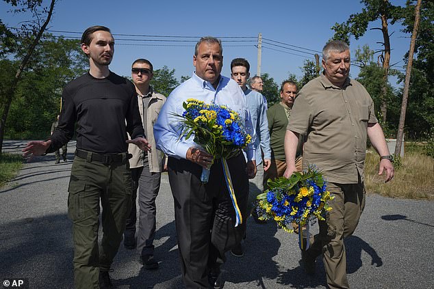 Former New Jersey Gov. Chris Christie, who recently visited Ukraine, will take the pledge 'as seriously as Donald Trump took it in 2016.' He is expected on stage in Milwaukee