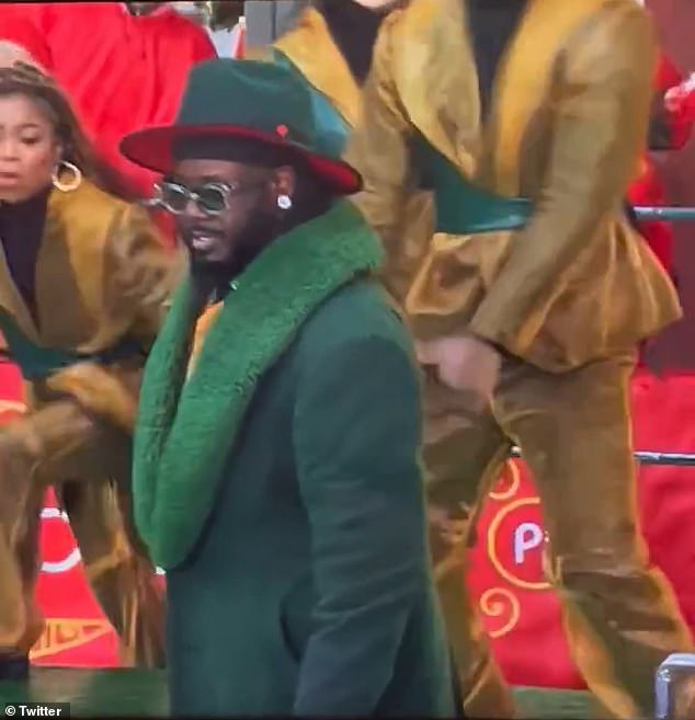 The singer and songwriter T-Pain performed a medley of his biggest hits: Good Life, Buy U a Drank (Shawty Snappin'), Low and All I Do Is Win atop the Jennie-O float at the annual holiday parade in New York City