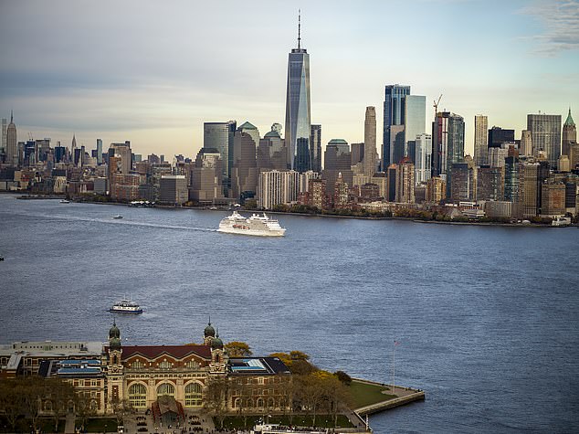 See the world on a Seven Seas Navigator ship