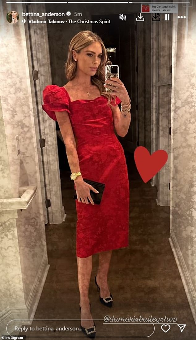 Anderson shared a selfie showing off her red look for the night