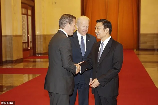 Joe also links Hunter up with then-Chinese Vice President Li Yuanchao