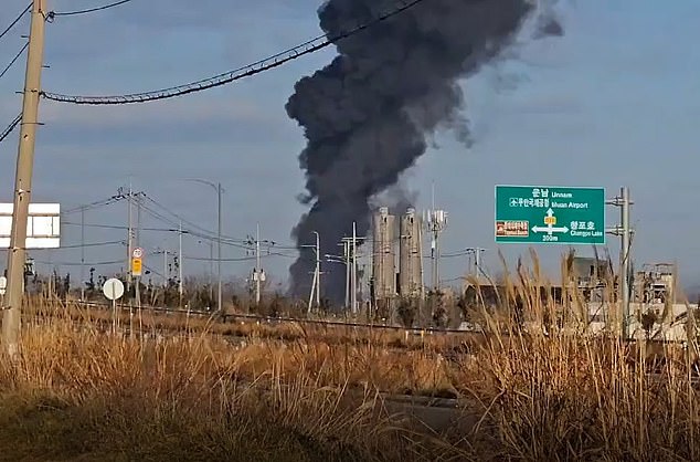 Pictures taken from the scene shows a huge plume of smoke as firefighters tackle the blaze