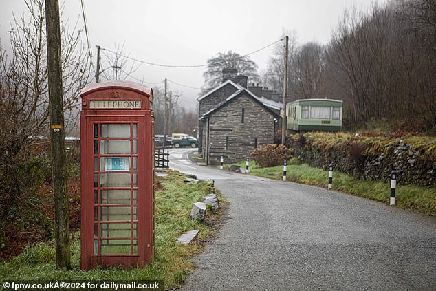 The village is surrounded by mountainside countryside at the foot of the Dyfi forest and is situated just south of Snowdonia