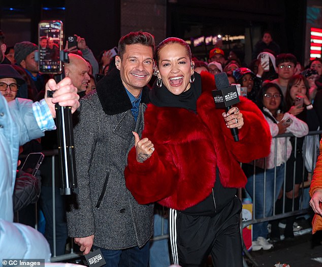 Ryan and Rita flashed bright smiles at the rehearsals