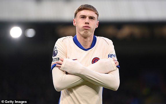 LONDON, ENGLAND - JANUARY 04: Cole Palmer of Chelsea celebrates scoring his team's first goal during the Premier League match between Crystal Palace FC and Chelsea FC at Selhurst Park on January 04, 2025 in London, England. (Photo by Justin Setterfield/Getty Images)