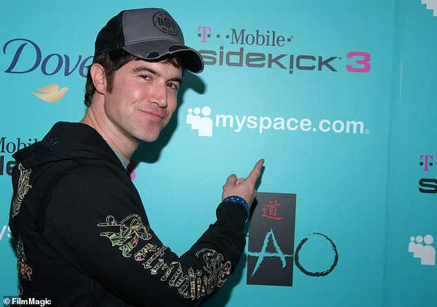 Anderson co-founded MySpace in 2003 by Anderson and Chris DeWolfe, the platform experienced meteoric success