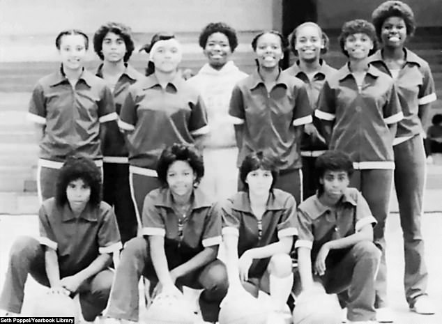 This actress thought she was going to be a basketball star when she growing up, but ultimately landed a spot on SNL for six years (pictured back row, far right)