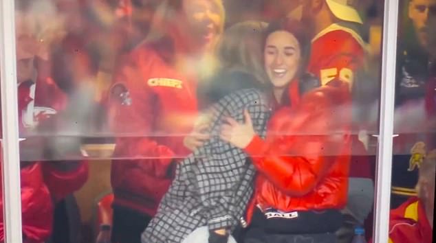 Caitlin Clark and Taylor Swift went wild after Travis Kelce scored a touchdown for the Chiefs