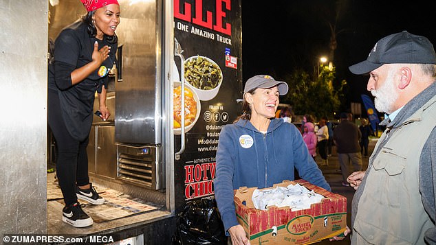 The Golden Globe winner, 52, rushed to help those in need by volunteering with World Central Kitchen in Los Angeles last weekend