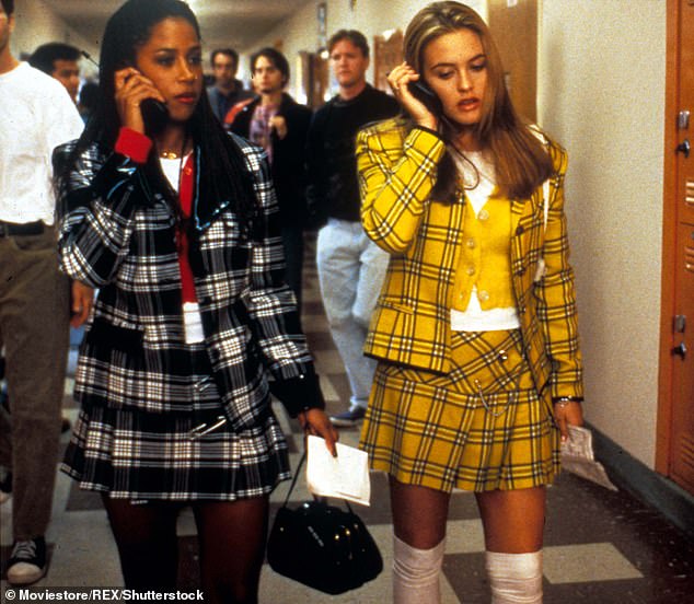 Alicia Silverstone (R) and Stacey Dash (L) pictured in Clueless