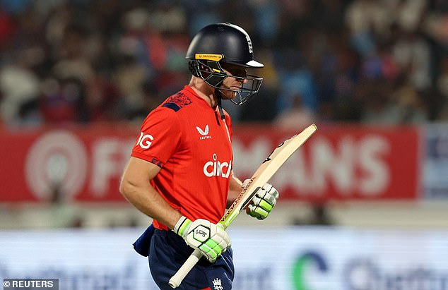 Jos Buttler could contribute only 24 from 22 before becoming Chakravarthy's first victim