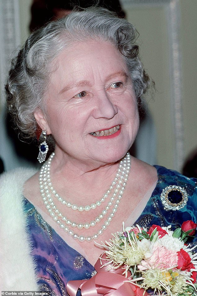 Queen Elizabeth the Queen Mother often wore a three-strand pearl necklace (pictured in 1986)