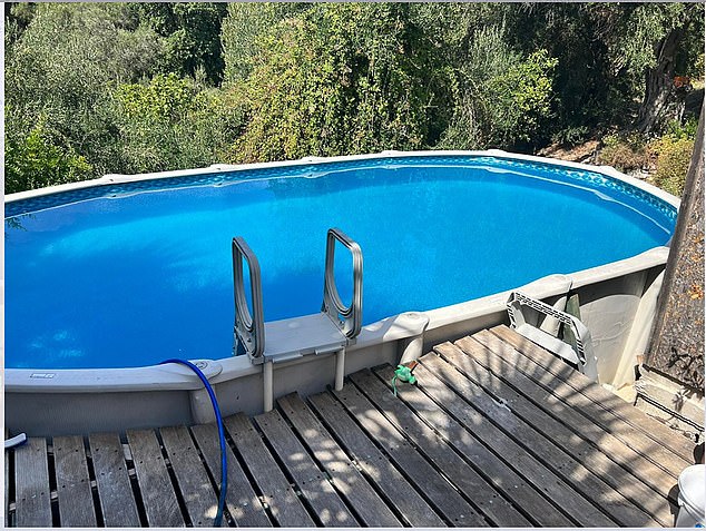 It’s not Olympic-sized or perhaps up to Tom Daley’s standards, but the pool that comes with this relatively inexpensive pad is ideal for a dip to cool off in the hot Corfu sun