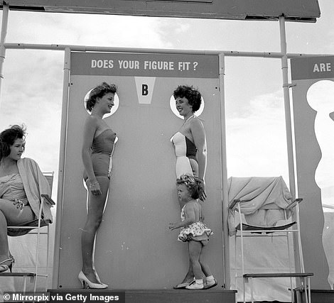 This 1960 image depicts two contestants in a Bognor Marilyn Monroe lookalike competition