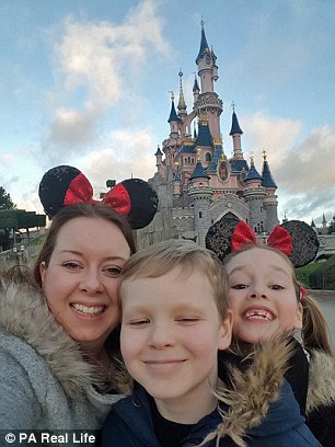 Nikki, Brooke and Amelia at Disneyland