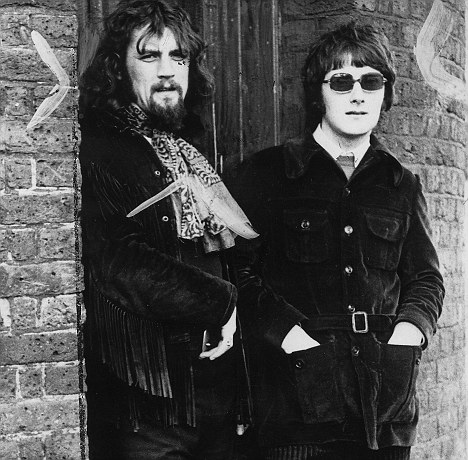 Gerry Rafferty with Billy Connolly when they were together in the band the Humblebums