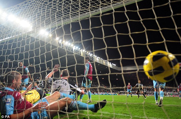 Net pains: West Ham are all at sea as Leon Best scores his second goal of the night