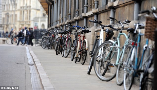 Cambridge city council is abolishing apostrophes from street names.
The council says it is following guidelines of the National Land and Property Gazetteer, where all new street names are registered, but was criticised by the Cambridge-based Good Grammar Company