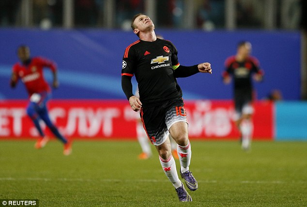 I'm puzzled by Louis van Gaal's persistence with Wayne Rooney as a lone striker, he isn't in the right form