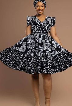 African Atires Woman Dresses Styles, Ankara Flare Dress Styles, Ankara Mini Dress, Ankara Wedding Dress, South African Dresses, African Prom Dress, Kitenge Fashion, Dress African Print, Shweshwe Dresses