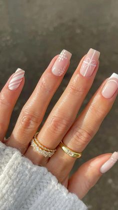 Unghie Nail Art, Milky Nails, Winter Nails Acrylic, Snowflake Nails, Acrylic Nails Coffin Short