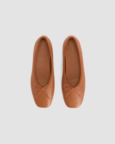 The Day Ballet Flat Toasted Almond – Everlane Soft Ballet Flats, Low Heels Shoes, Style Development, All The Elements, Shoe Ideas, Low Heel Shoes, Shoe Inspiration, The Ballet, Shoes High Heels